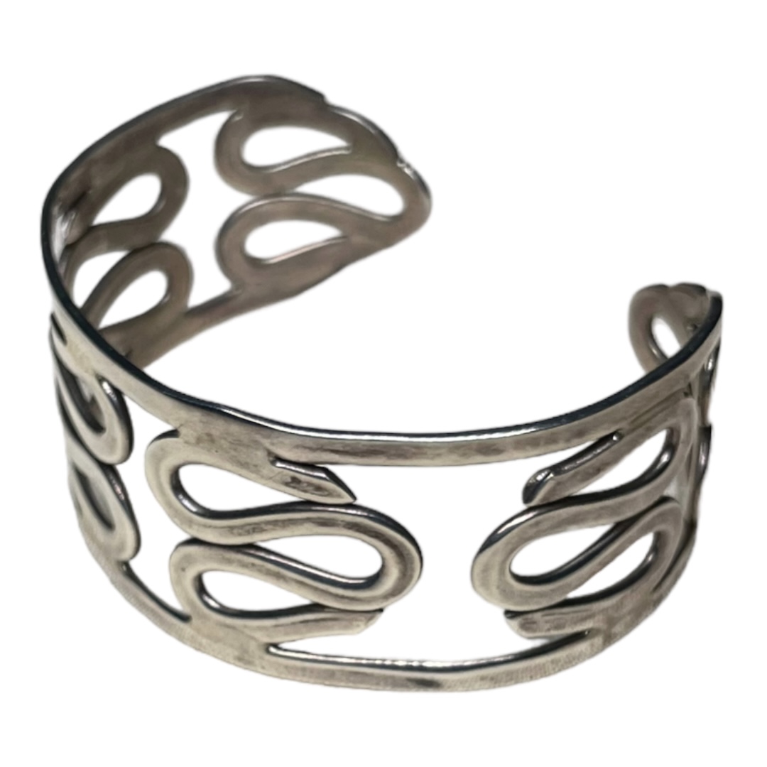 VINTAGE SILVER WITH SWIRL DESIGN - Image 4
